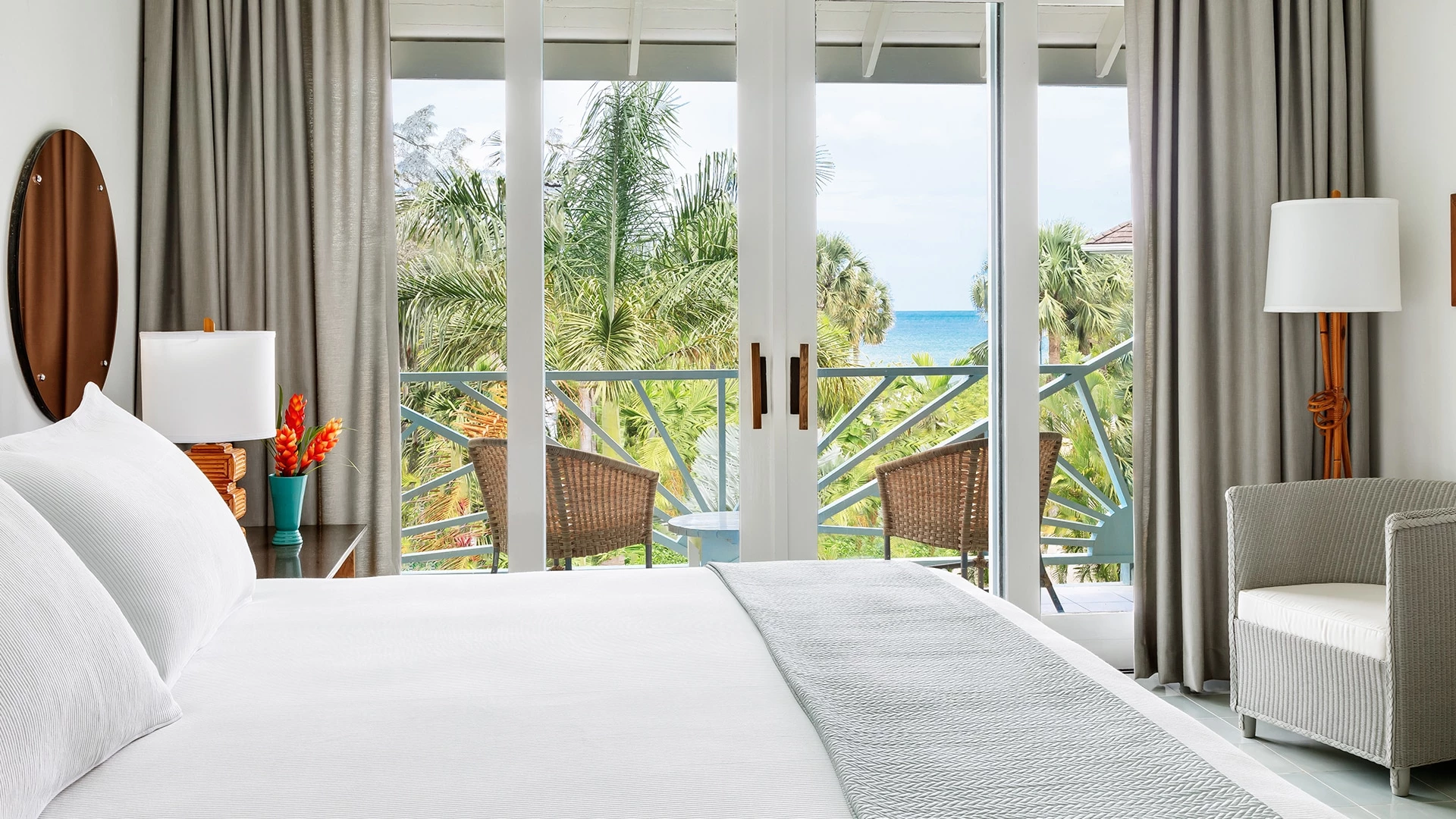 Deluxe Ocean room